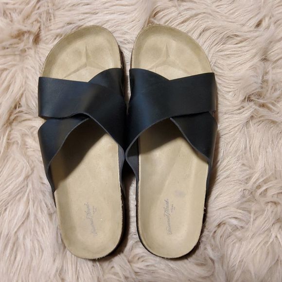 Womens Elyssa Crossband Sandals Slip On Universal Thread 10 - Picture 1 of 6
